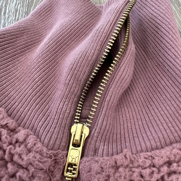 PINK by VS Mauve 1/4 crop pullover - Picture 10 of 11